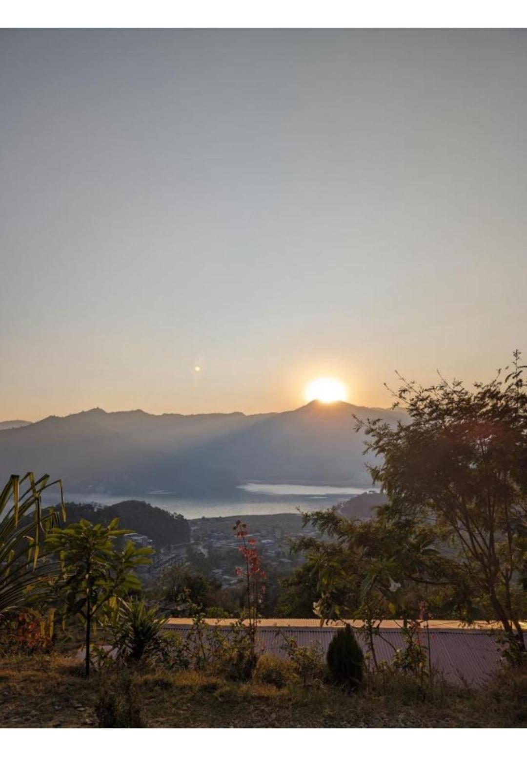 Into The Wild Pokhara Villa Kaski Ngoại thất bức ảnh