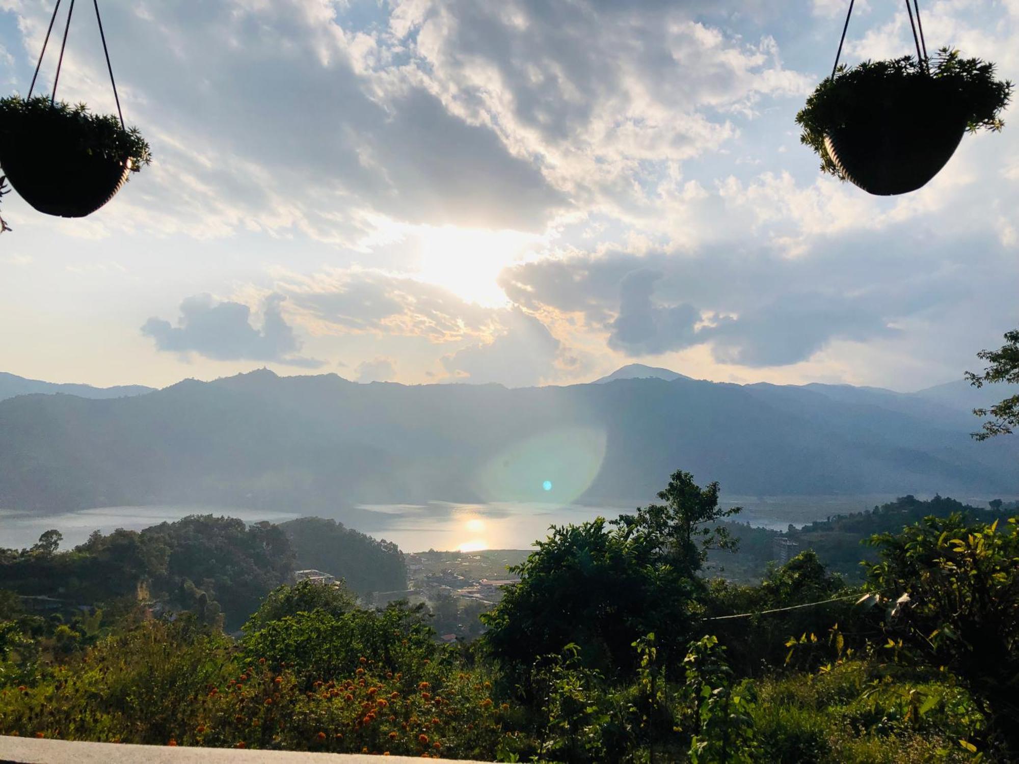 Into The Wild Pokhara Villa Kaski Ngoại thất bức ảnh